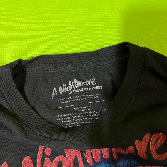 Large A Nightmare on Elm Street Freddy Krueger T Shirt Horror Movie Mens - Picture 2 of 5